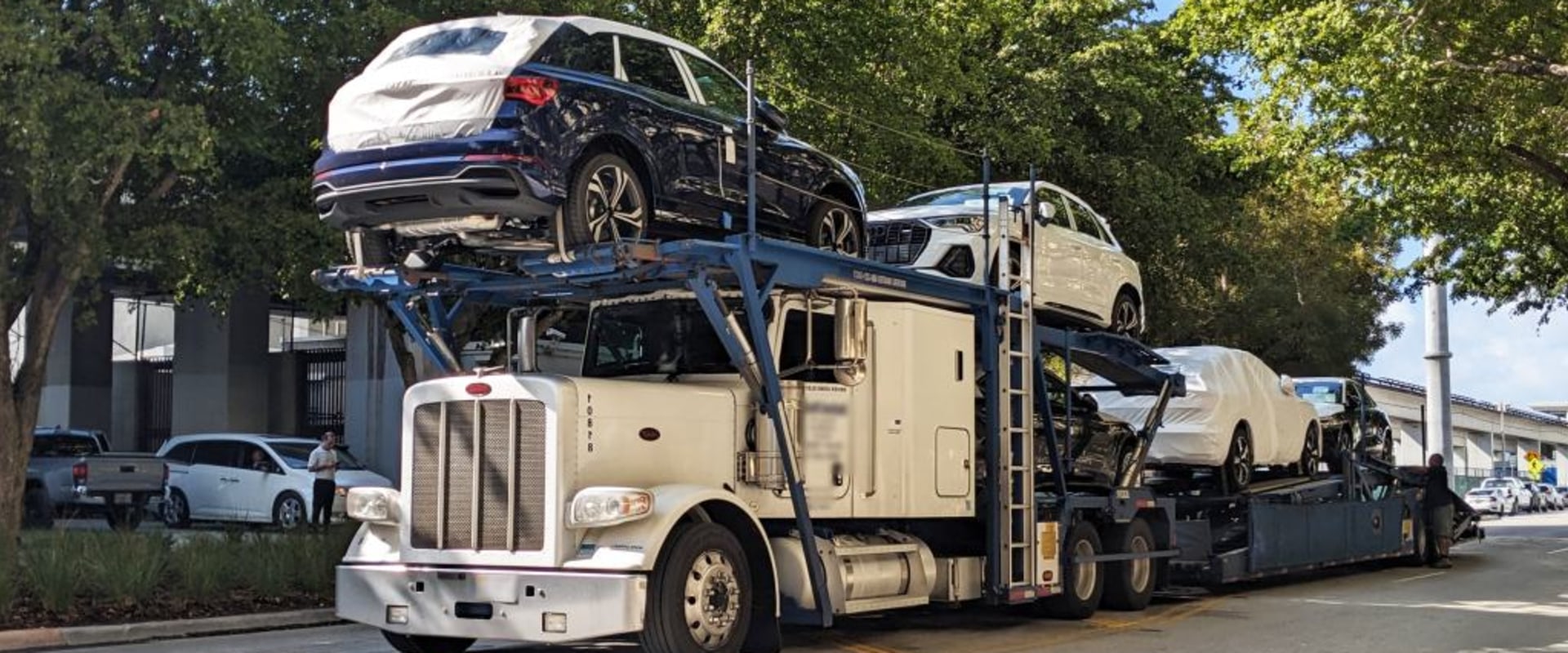 Door-to-door Transportation Services: An Overview
